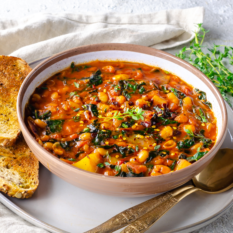 Spicy White Bean Stew With Kale And Potatoes Iamstufft 7533