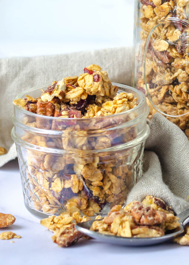 Maple Tahini Pecan Granola - Iamstufft