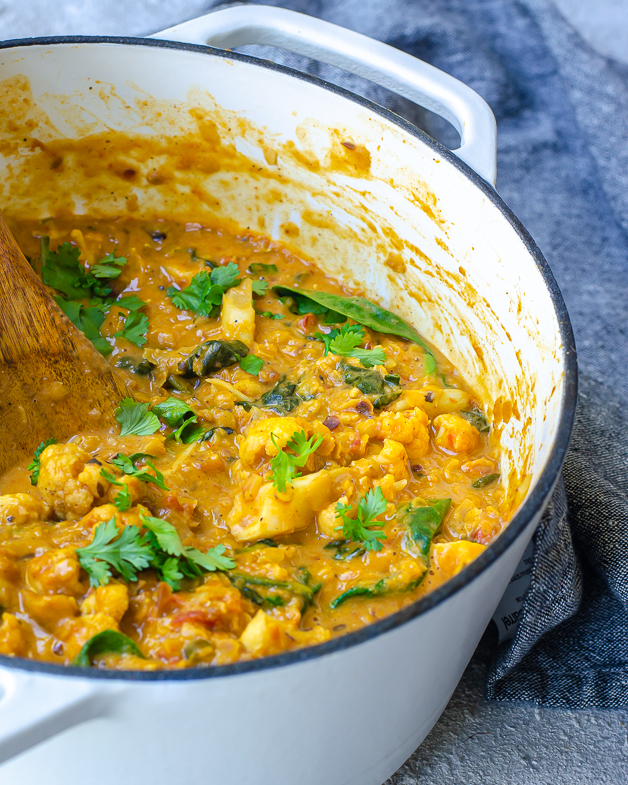 Creamy Roasted Cauliflower Red Lentil Curry with Spinach - Iamstufft