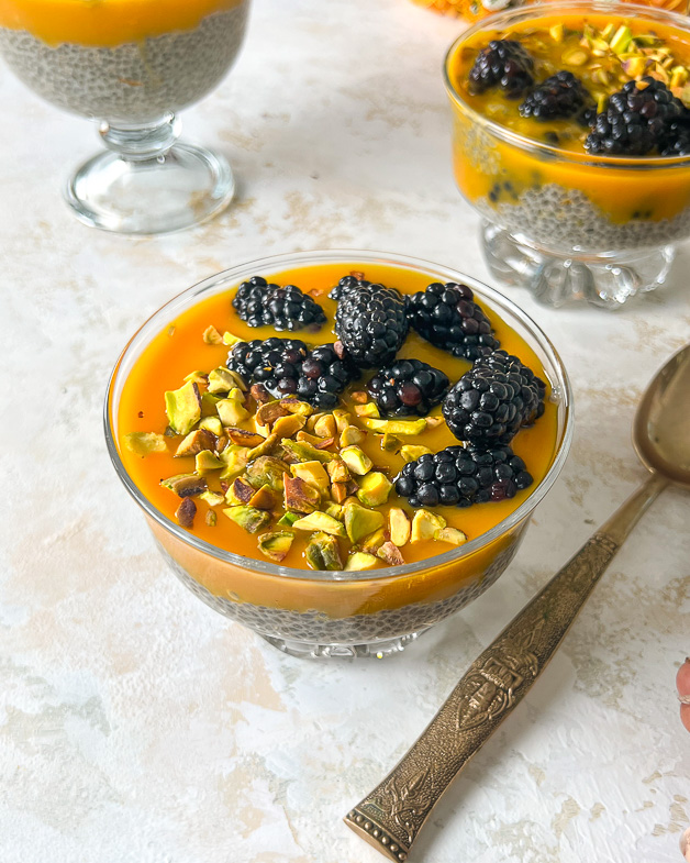 cardamom saffron mango chia pudding 